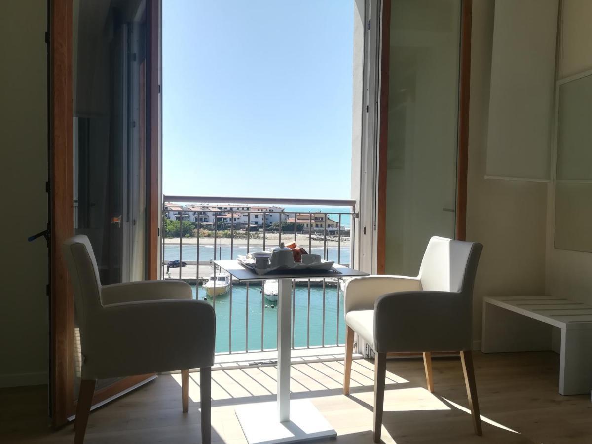 Roma Hotel Castiglione della Pescaia Extérieur photo